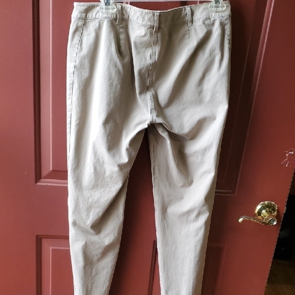 Eileen Fisher Tan Ankle Cropped Pants - Picture 6 of 10